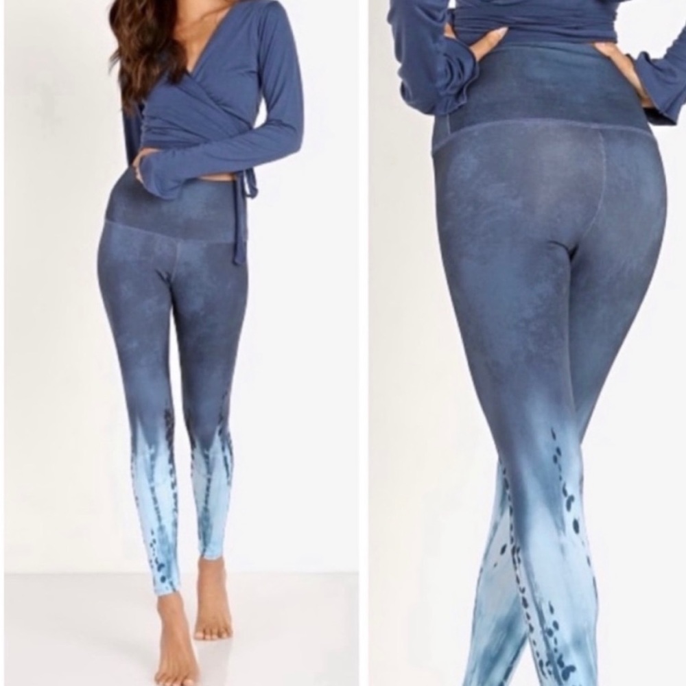 ONZIE Tie Dye High Waistsed Midi Pebble Leggings